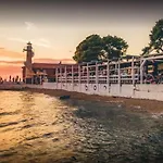 Anabella Iii Lägenhet *