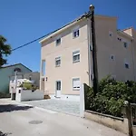 Lägenhet Anabella Iii Zadar