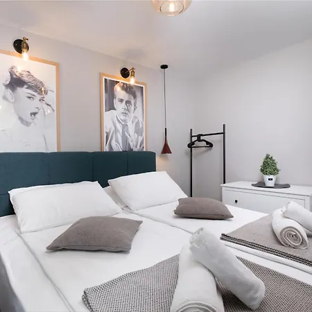 Anabella Iii Apartment Zadar