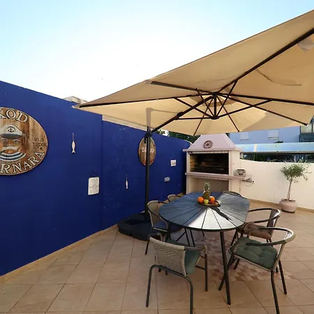 Anabella Iii Apartment *