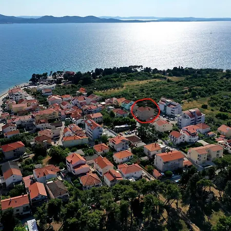 Anabella Iii Apartment