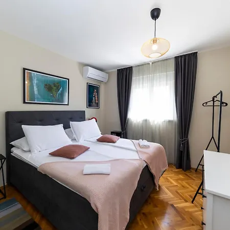 Anabella Iii Apartment *