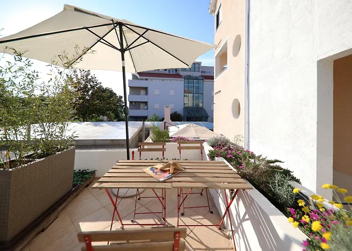 Anabella Iii 公寓 扎达尔